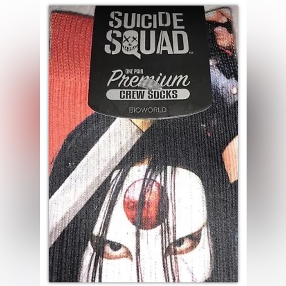 Suicide Squad Katana Crew Socks 1 Pair Men 8-12 Red Black Sublimated DC Joker - Picture 6 of 8